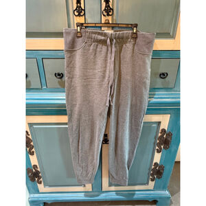 Men's UGG Gray Sweatpants & Joggers XL